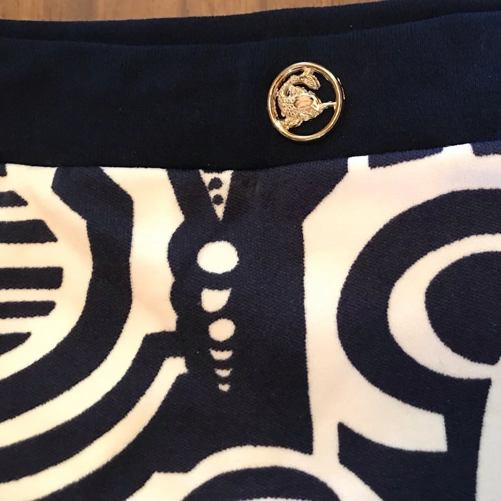 sunny fish stylish navy